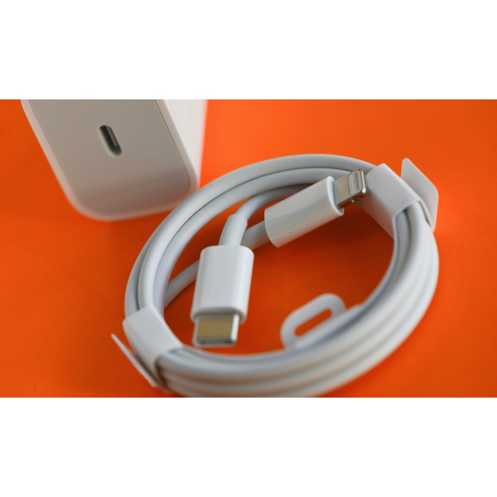 BỘ SẠC NHANH IPhone 8/9/X/11/12 Pro Max công suất 20W USB-C hàng chính hãng { SẠC CỰC NHANH } CÔNG NGHỆ PD