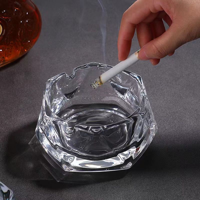 Gạt Tàn Thuốc Bằng Thủy Tinh Thiết Kế Sang Trọng Sáng Tạo