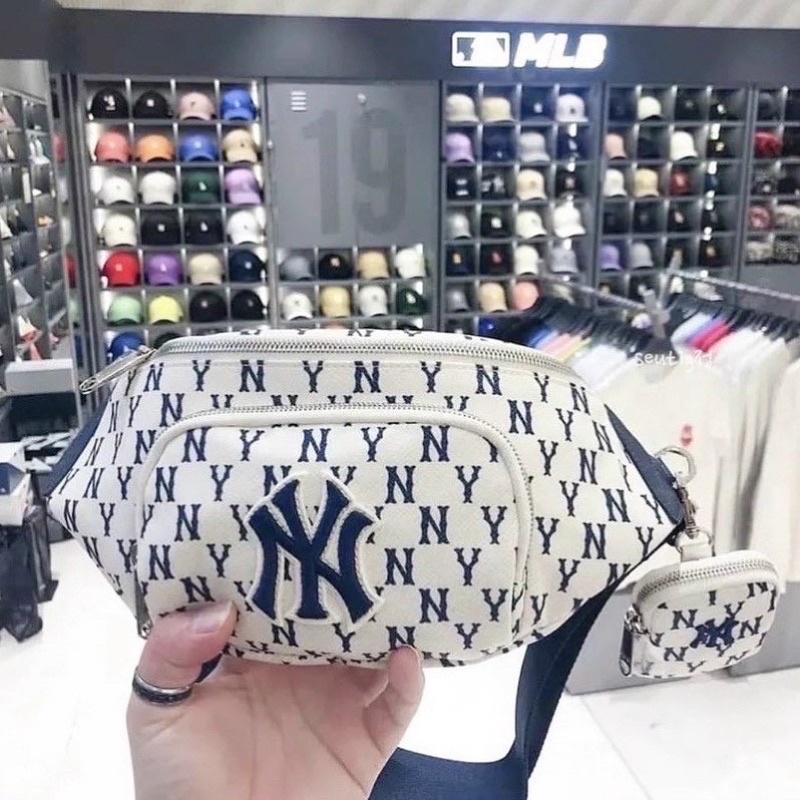 Túi bao tử đeo chéo MLB bản mới 2022
