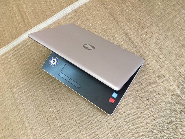 Laptop UFO hp 15 vàng Gold sang trọng đẹp thời trang SSD nhanh xé gió | BigBuy360 - bigbuy360.vn