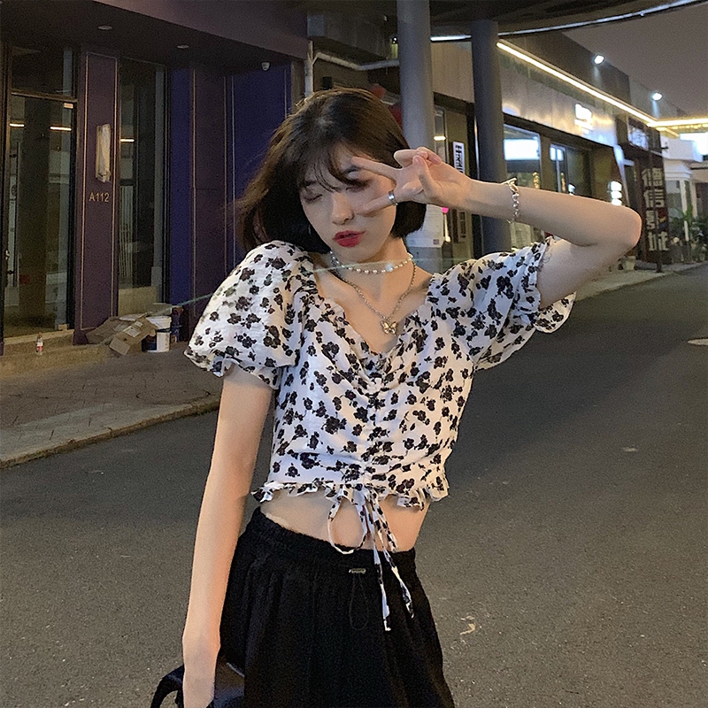 Áo Kiểu Tay Ngắn Hở Eo Thiết Kế Theo Phong Cách Pháp Nữ Tính Thời Trang | BigBuy360 - bigbuy360.vn