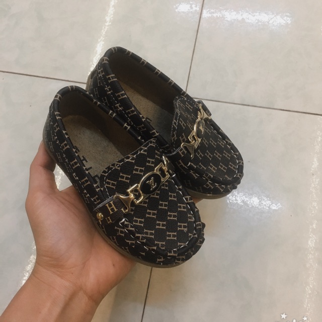 Giầy lười trẻ em