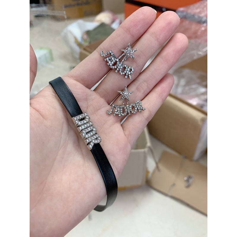 Combo Hoa tai + chocker