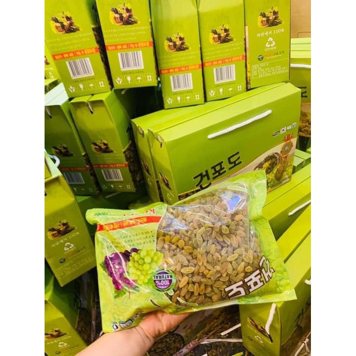 Nho khô Hàn Quốc 900g