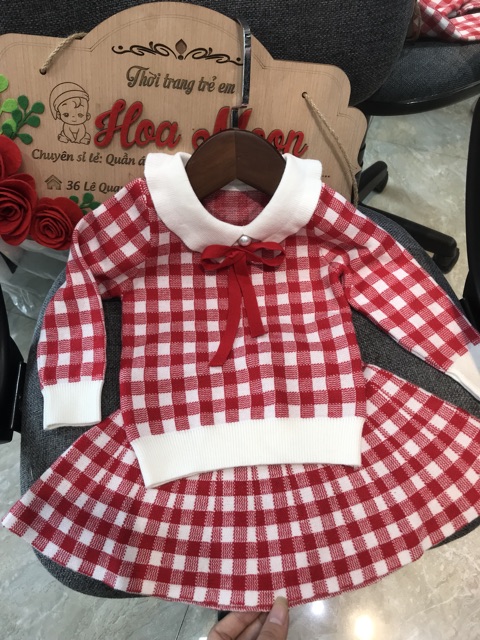 Váy len mịn bé gái nhí