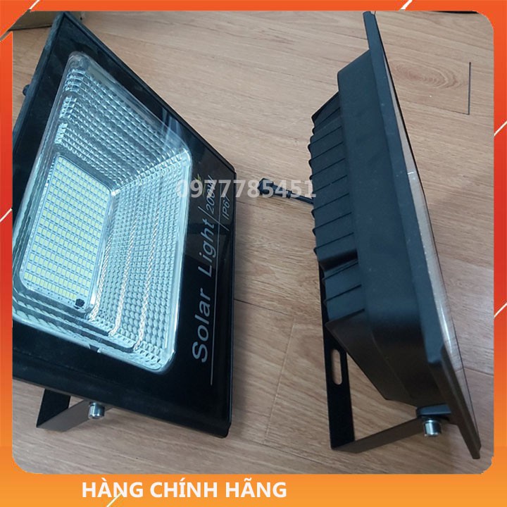 Đèn năng lượng mặt trời ĐÈN PHA 200w  - GIÁ SIÊU ĐẸP