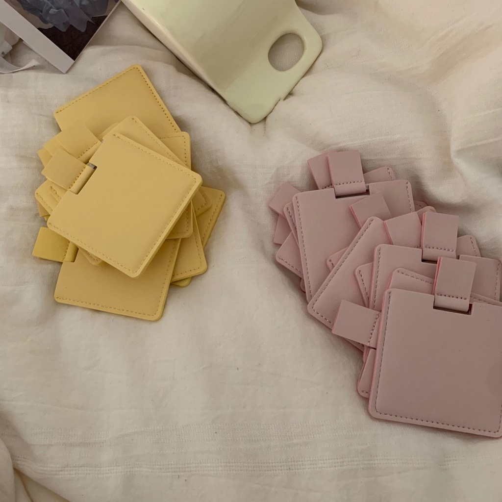 Gương Trang Điểm Cầm Tay Mini Bằng Thép Không Gỉ Dễ Thương