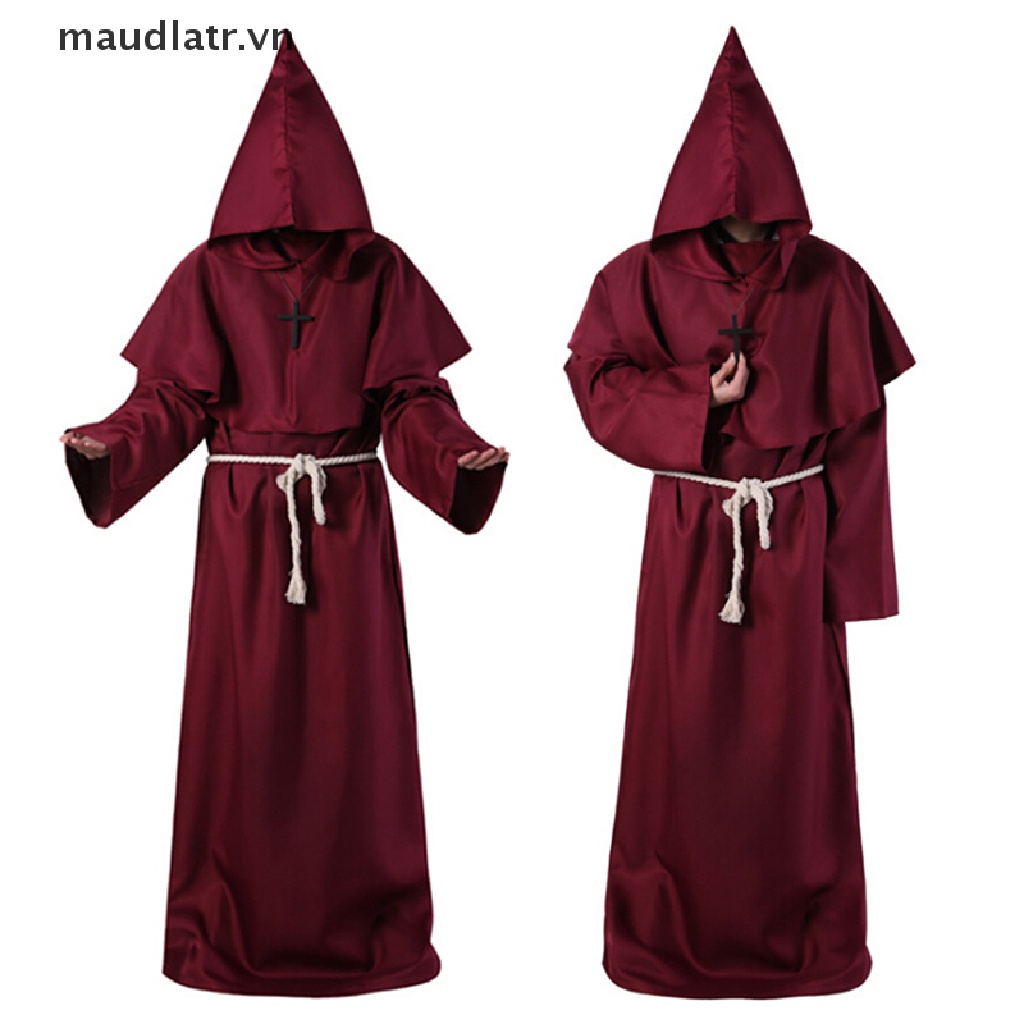 Áo choàng hóa trang chú tiểu thời Phục Hưng
