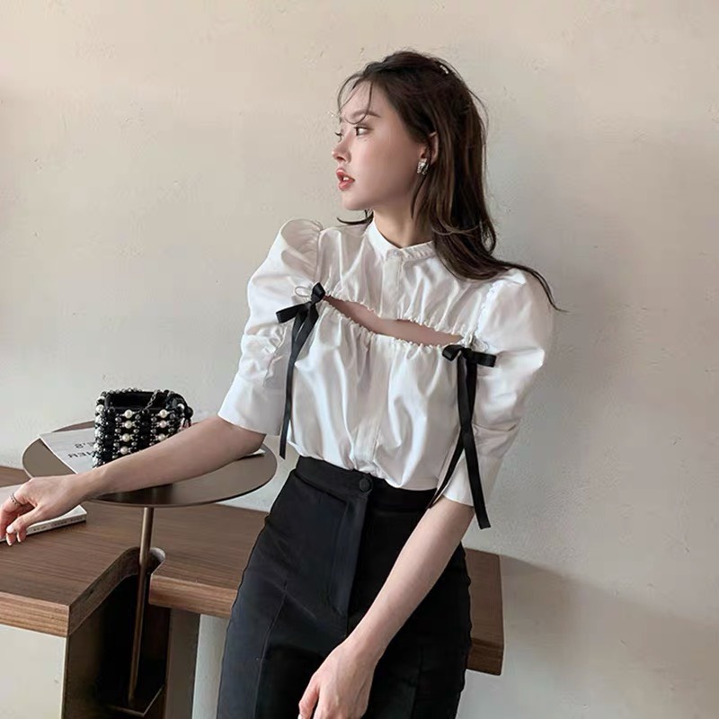 Áo sơ mi nữ khoét ngực sexy, Sơ mi kiểu tay ngắn đính nơ tay bồng tiểu thư cực xinh M83 | BigBuy360 - bigbuy360.vn