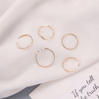 Set nhẫn thời trang cho cặp đôi