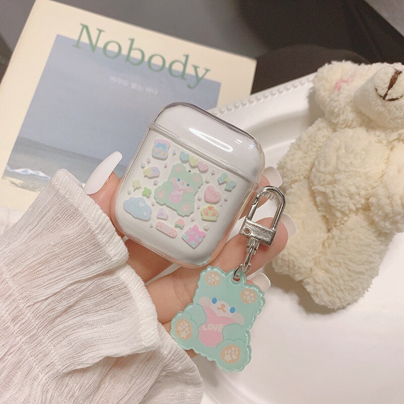 Vỏ Bảo Vệ Hộp Sạc Tai Nghe airpods2 Hình Gấu Xanh Lá Có Dây Đeo Dễ Thương Cho Thế Hệ