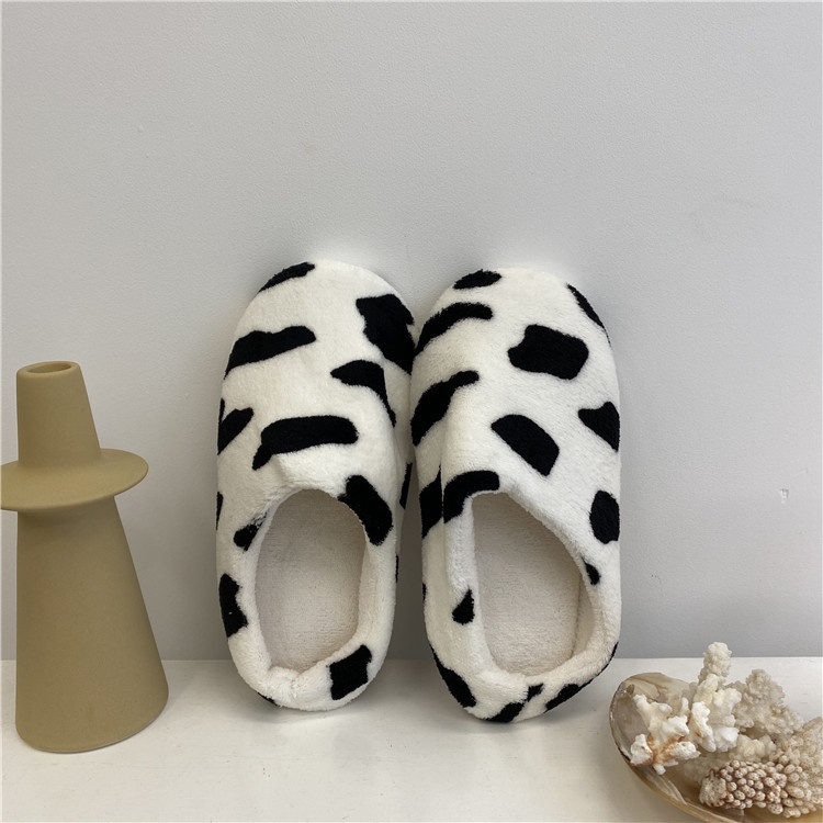 Dép bông đi trong nhà hình bò sữa dễ thương