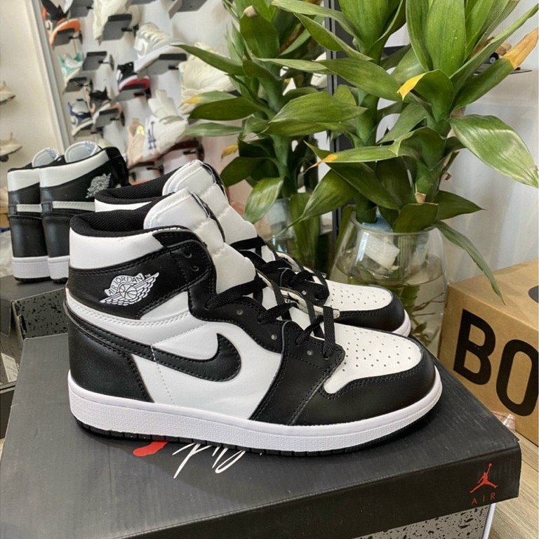 [ 𝐒𝐀𝐋𝐄 ĐẬ𝐌 𝟔.𝟔 ] Giày JORDAN PANDA 1;1, Giày Thể Thao Jordan cao cổ Đen Trắng nam nữ, giày jd Cổ Cao Hot Trend 2021