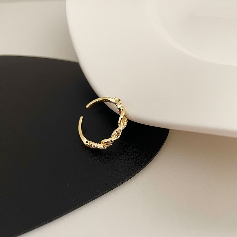 Nhẫn Đeo Ngón Trỏ Dạng Bện Xoắn Thời Trang Cá Tính Cho Nữ