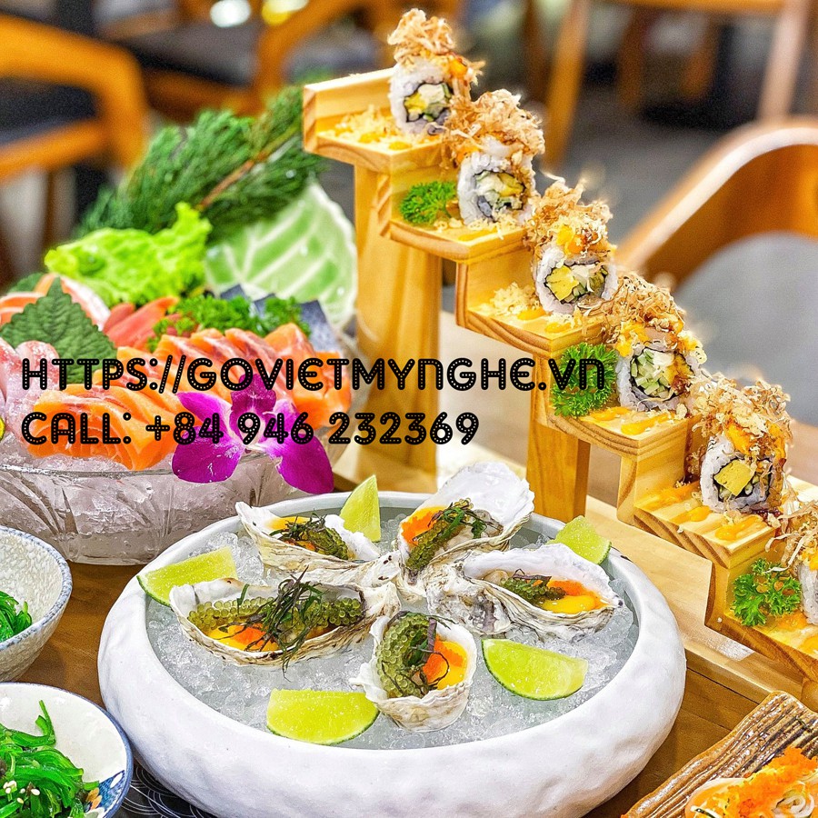 Khay gỗ bậc thang trang trí - Khay gỗ trang trí sushi bậc thang 6 tầng S - Gỗ thông tự nhiên