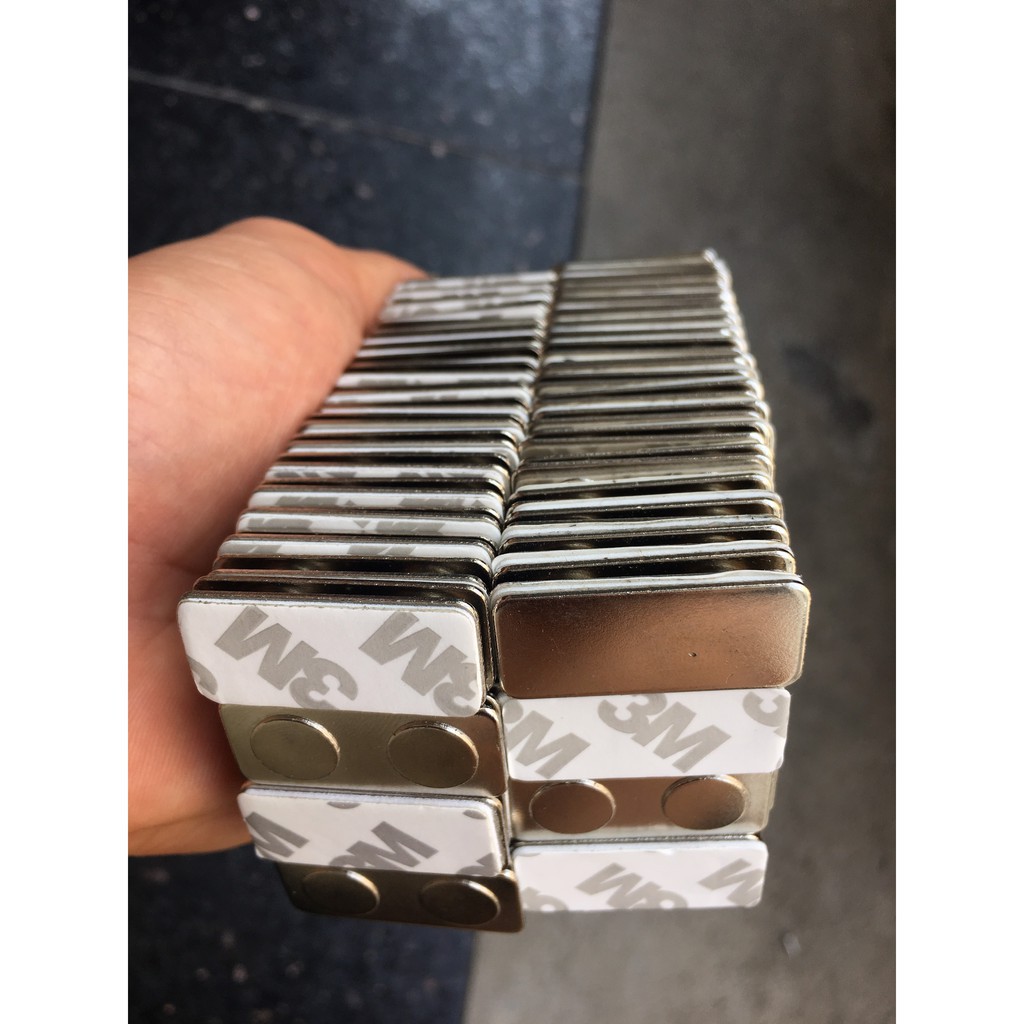 Set 10 Bộ Thẻ Tên Nam Châm Gắn Áo 2 nút ngắn, Nam Châm Trắng