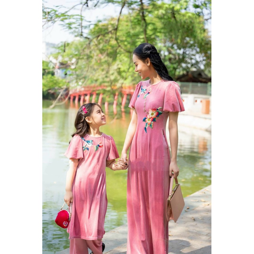 Áo dài mẹ và bé tay bồng, chất liệu nhung thêu cực đẹp - V02