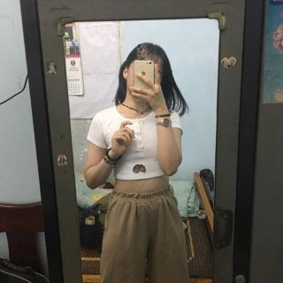 Áo crt nút bấm