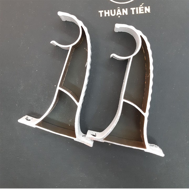 V3 Thanh treo 6
