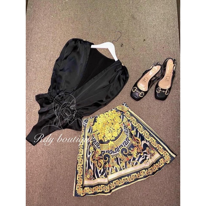 Sét áo độn vai Versace