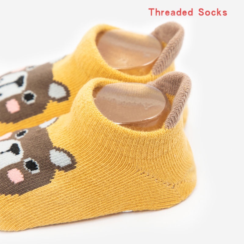 Tất cổ ngắn in họa tiết hoạt hình dễ thương kèm đế cao su chống trượt thời trang thu đông cho bé 1-3 tuổi