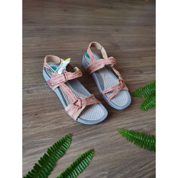 Sandal nữ Baretraps xuất Úc