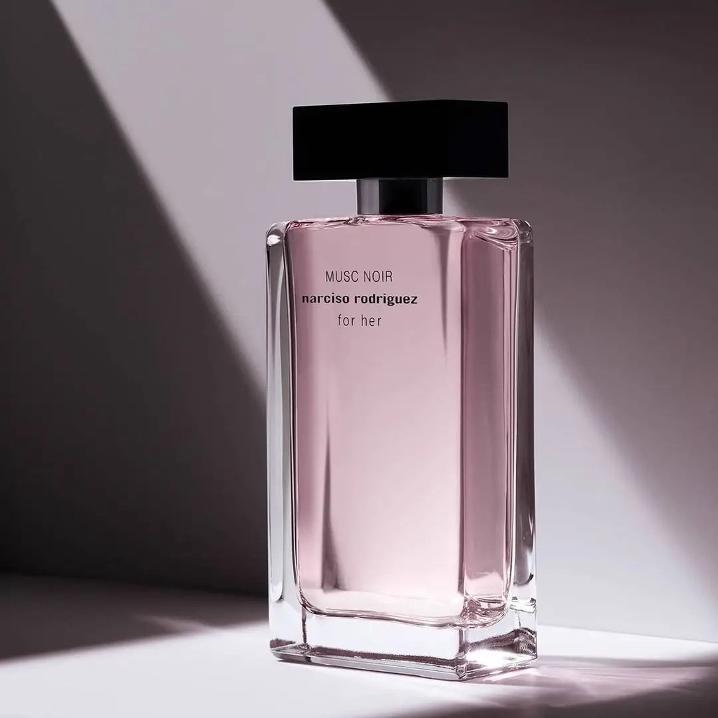 Nước Hoa Nữ Narciso Rodriguez for her MUSC NOIR edp 100ml: hương nước hoa của sự gợi cảm bất tận.