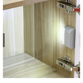 Đèn led cảm ứng, đèn led tủ áo