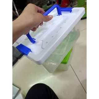 Hộp xách hamster đi chơi