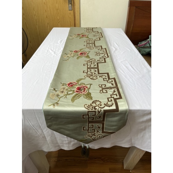 Khăn trải giữa bàn mã 1