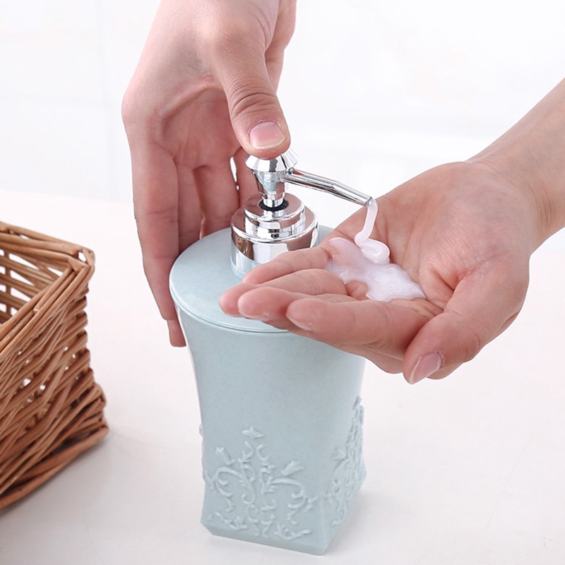 (Hàng Mới Về) Bình Đựng Xà Phòng 3d Dung Tích 400ml Tiện Dụng