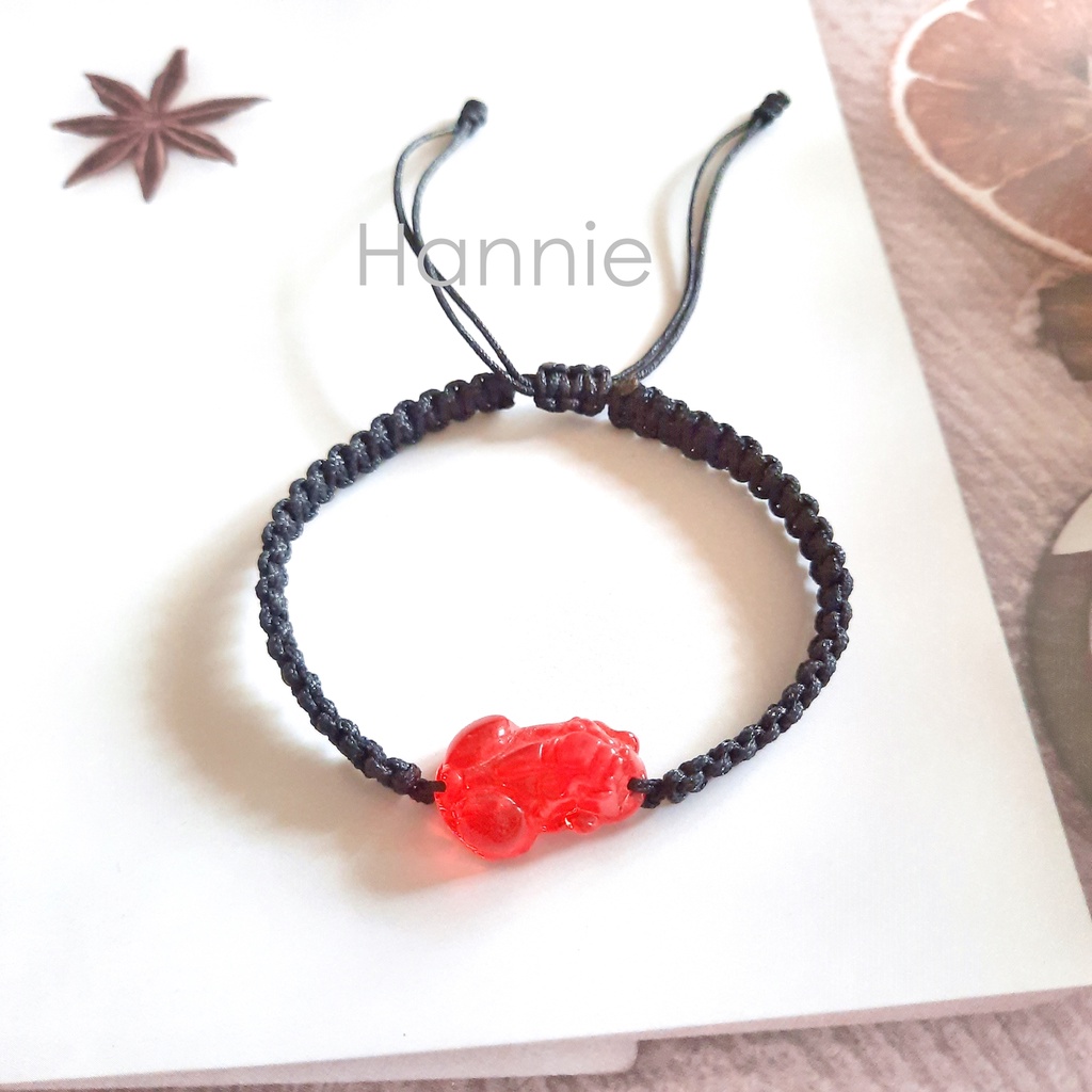Vòng tay tỳ hưu đỏ may mắn đeo tay nam nữ handmade đơn giản