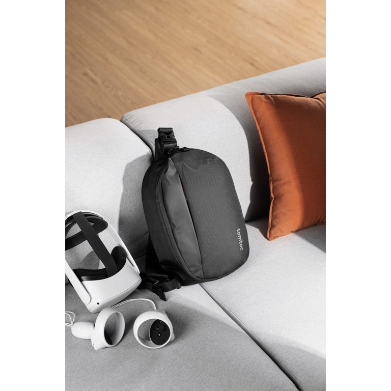 Túi đeo vai Tomtoc Meta/Oculus Quest 2 Sling Bag A0530D1