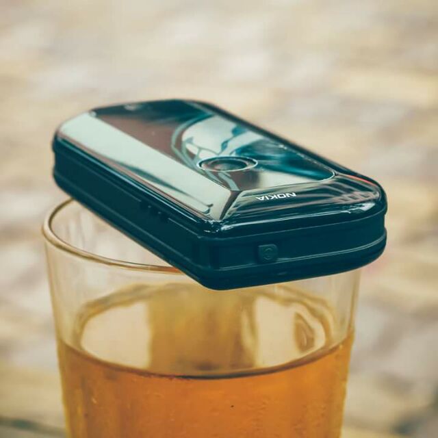 Điện Thoại Nokia 7610 chiếc lá lớn Huyền thoại