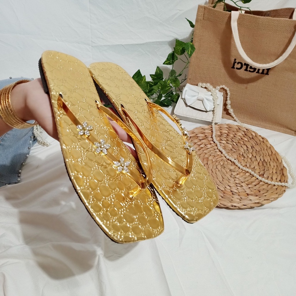 Dép kẹp nữ đính hoa đá sang chảnh 3 màu đen,bạc,vàng lấp lánh-hình thật của shop tự chụp