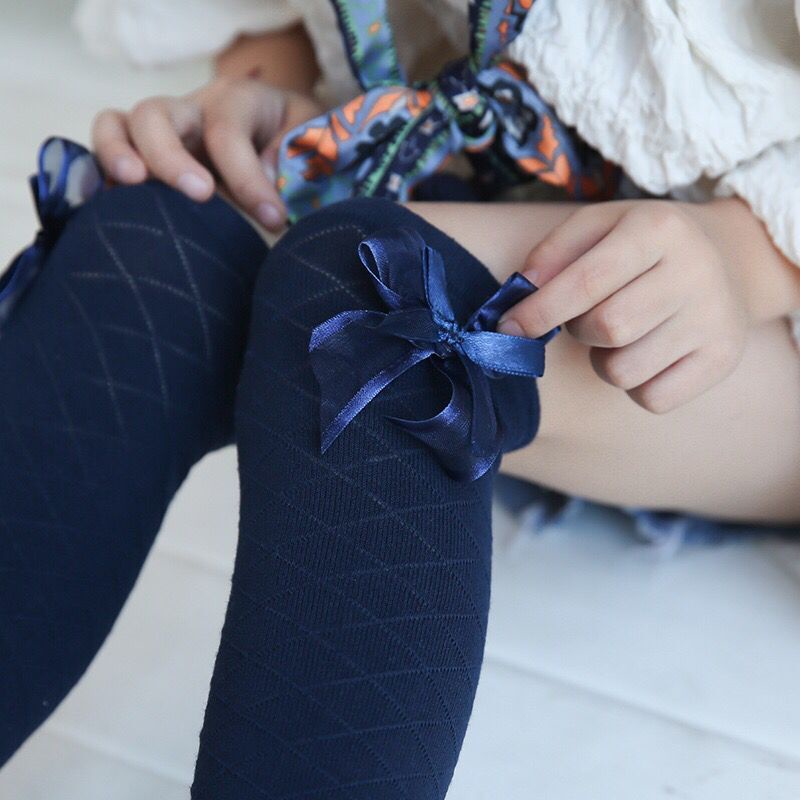 Vớ Cổ Cao Đính Kim Cương Thời Trang Xuân Thu Cho Bé Gái 3-5-7-10 Tuổi