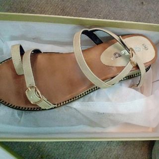 Sandal đi biển cao cấp