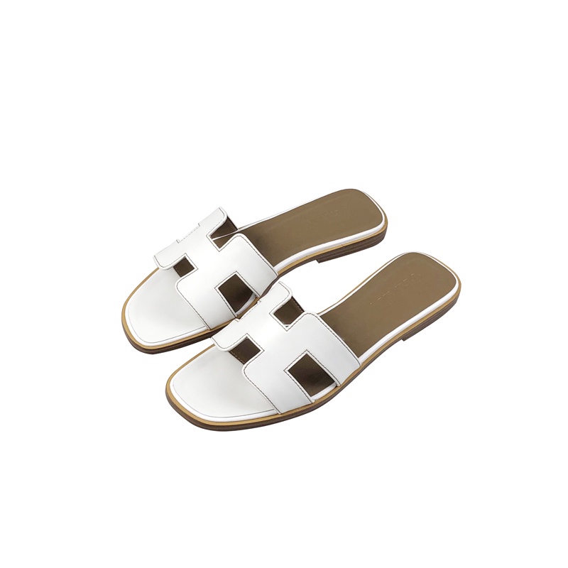 ㍿✺leather sandals flat bottom 2021 new beach shoes white all-match fashion travel vacation h slippers female summer wear