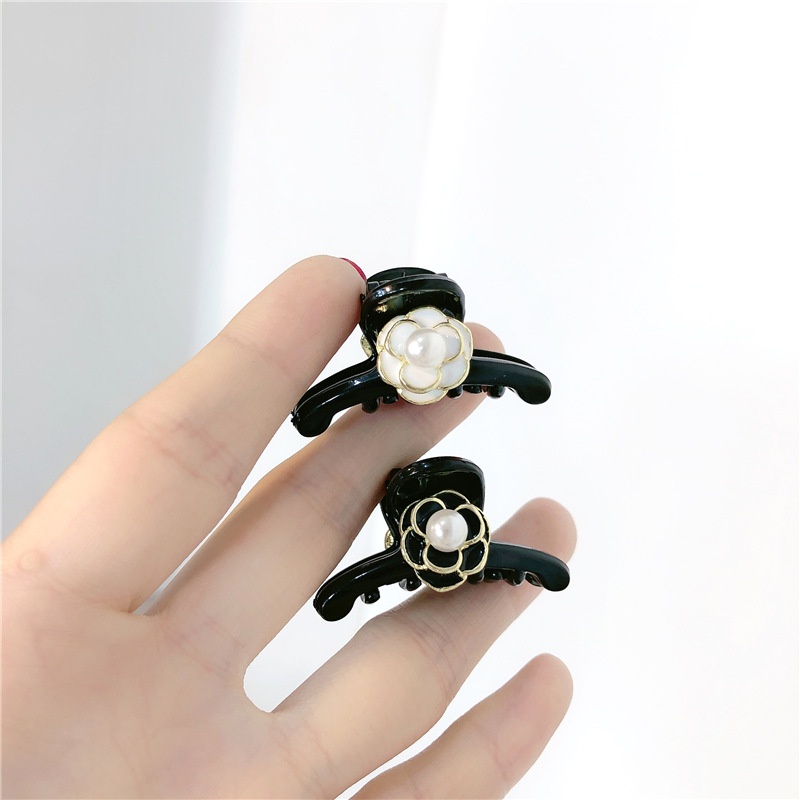 Kẹp Tóc Hoa Trà Đen Bằng Kim Loại Cao Cấp 2022