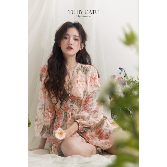 TUBYCATU | Jumpsuit tơ bông nâu xanh nút ngọc