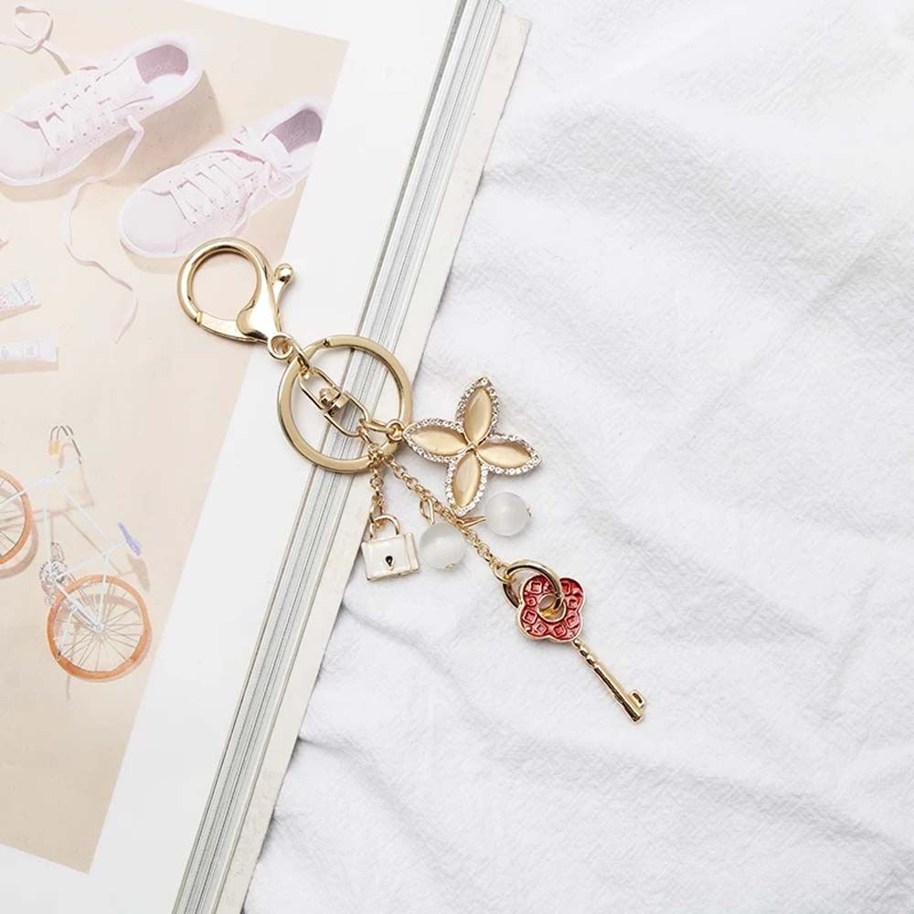 Móc Chìa Khóa Hình Cỏ Bốn Lá Nhiều Màu Dễ Thương