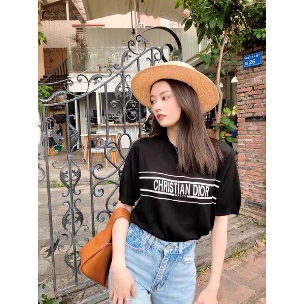 Áo phông Christan Đi o in ngang ngực TH6