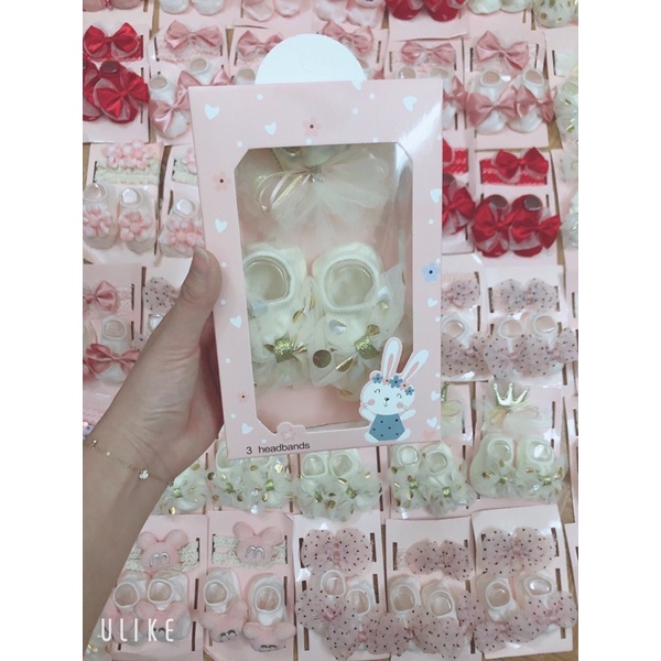 Set tất băng đô tuban cho bé sơ sinh làm món quà đầy tháng cho bé