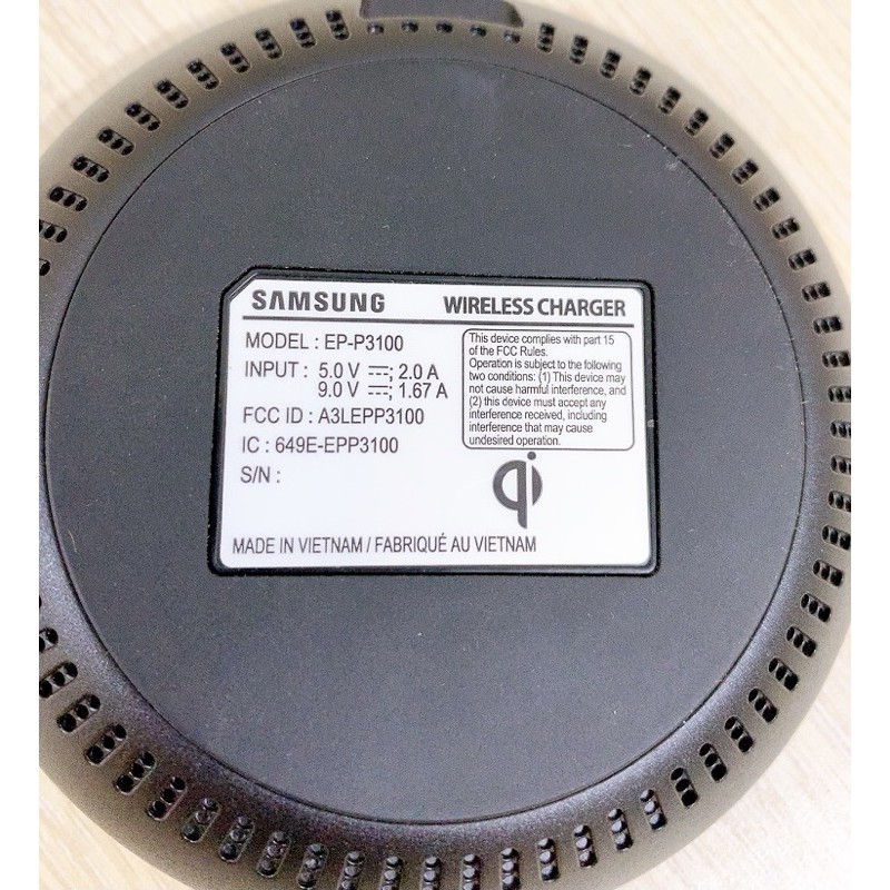 Đế sạc nhanh không dây EP-P3100 - Sạc đồng hồ và điện thoại Samsung - hàng chính hãng Samsung