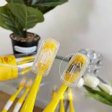 Hộp 8 bàn chải đánh răng vịt vàng kèm cạo lưỡi, có nắp đậy, an toàn vệ sinh (2in1) hãng G.DUCK, có thể mang đi du lich