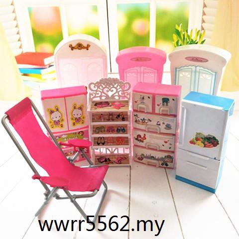 Tủ Quần Áo Đồ Chơi Búp Bê Barbie