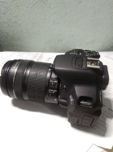 Canon 700d và lens 18:135