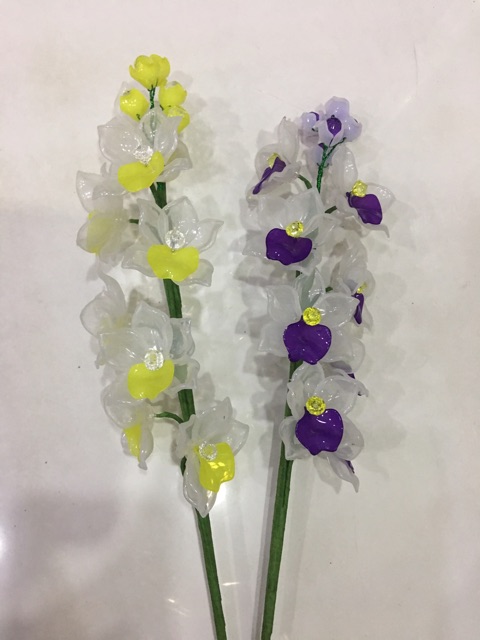 Cánh cong làm hoa lan ( hình minh hoạ)