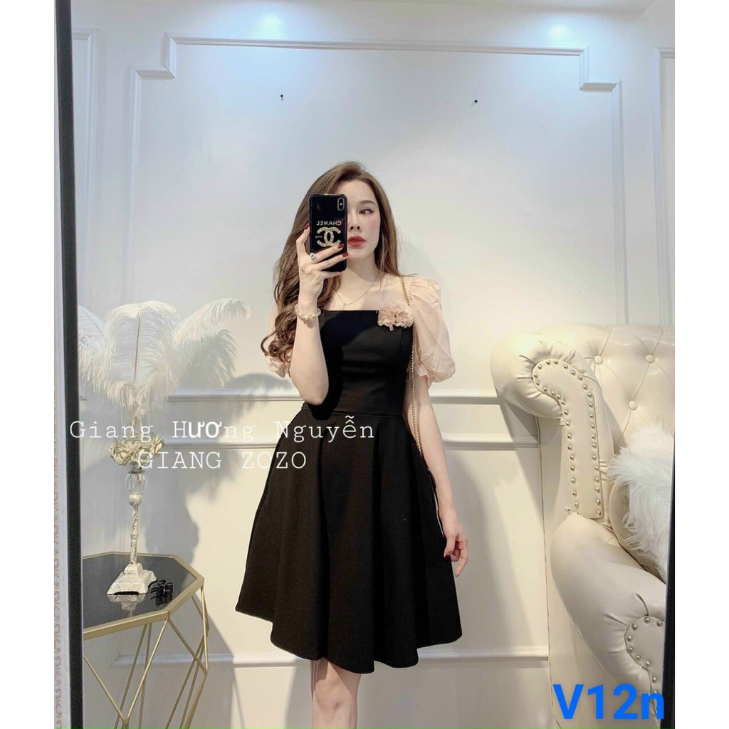 đầm lỡ cổ vuông đính bông ngắn tay