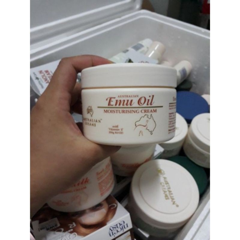 AUSTRALIA EMU OIL MOISTURISING CREAM Vitamin E 250g- Kem Dưỡng Tinh Dầu Đà Điểu kết hợp vitamin E Úc 250g